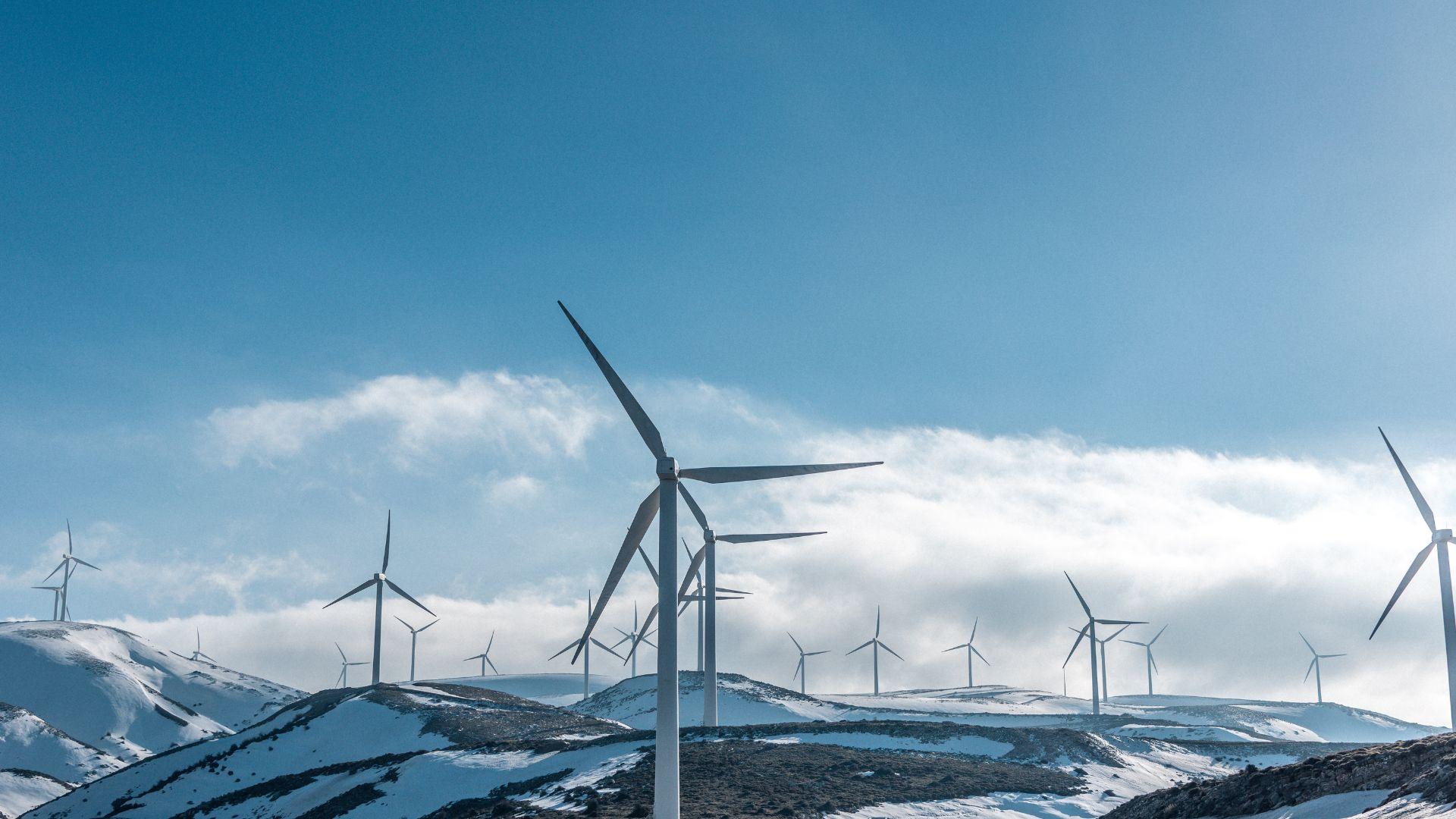 Different options for ice detection on rotor blades will help operators through winter.